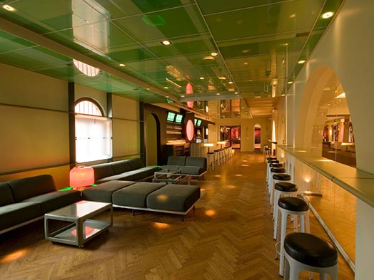 Das Walzer kennenlernen